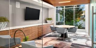 CityLine Gallery 44