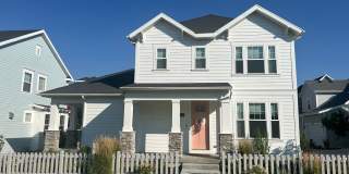 Amazing 4 Bed, 3.5 Daybreak Home with Office Gallery 1