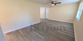 Newly renovated 3/1/1 NEW flooring, NEW paint, updated kitchen & bath, fenced yard.. a MUST SEE!! Gallery 14