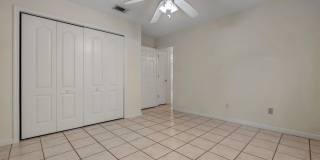 712 W Brevard Street Gallery 16