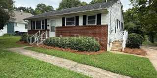 2825 S. Main St-3BR/1BA-HOME!!! 2825 S. Main St-3BR/1BA-HOME!!! Gallery 1