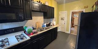 2843 West Garrison Avenue - 1 Gallery 10