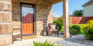 Beautiful 3 Bed/2.5 Bath Home with garage in Jonesborough Gallery 3