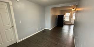 $1625 - 1 Bed / 1 Bath Apartment in Downtown Manchester with All Utilities Included! Gallery 7