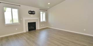 Immaculate Single-Level Home Gallery 4