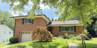 9209 E PARKHILL Drive Gallery 1