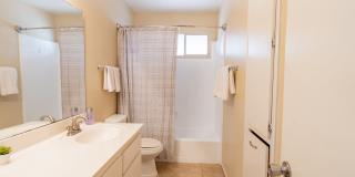 1047 E Alameda Dr Gallery 34