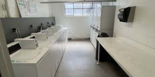 950 N Kings Rd Gallery 68