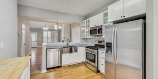 Single-family home in Kennesaw, GA near KSU, Town Center and Woodstock. Gallery 23