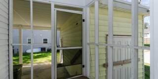 914 Bonham Avenue Gallery 26