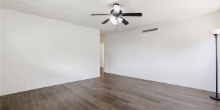 6732 Wooster Avenue Gallery 24