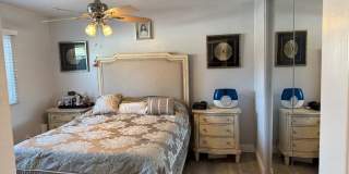 Spacious 3 Bedroom 2 Bath with a Den and Fireplace! Gallery 9