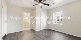 4 Bedroom Home Available Mid July!!!! Gallery 14