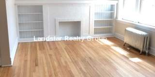 2952 West Belle Plaine Gallery 1