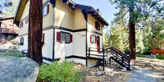 1,590 Sq. Ft. Tyrolian Chalet – Full IVGID & Tennis Access -Allows a dog upon approval! Gallery 16