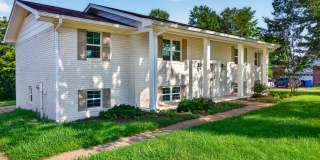 9512 Heathwood Drive Gallery 1