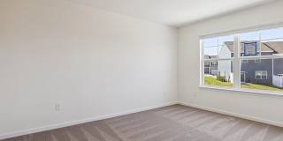 KODAK LOCATION! Lots of Amenities!! Gallery 12