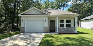 Beautiful Home in Baker Gallery 1