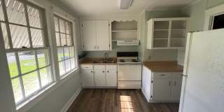 Cove area 2 bed 1 bath Gallery 6