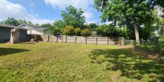 Live in the Heart of Downtown New Braunfels / Covered Front Porch / Carport & Storage / NBISD Gallery 22