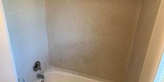 Large upstairs 2 bedroom apartment! Gallery 28