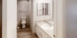 Avanti Gallery 16
