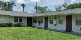 1431 SW 24th Ct Gallery 1