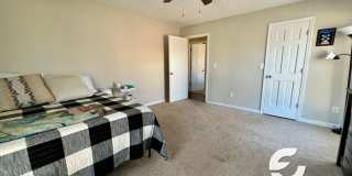 2020 Penrose Drive Gallery 15
