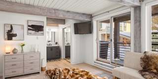 360 Wood Road unit: 113 Gallery 17