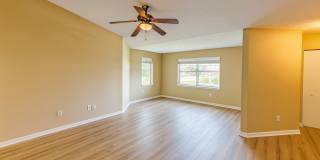 12750-3008 Equestrian Cir Gallery 2