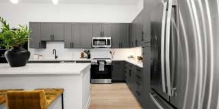 704 at the Quarter Gallery 43