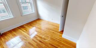 Charming 2.5 Bedroom-No Broker Fee Gallery 4