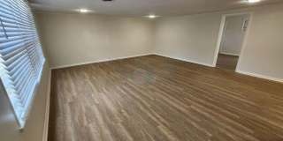 *Coming Available In August* Compeltely Remodeled 3 Bedroom 3 Bathroom Gallery 27