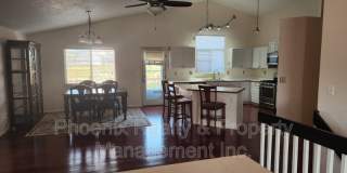 370 Harvest Point Drive Gallery 8