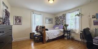 24 Eastburn Street Gallery 5