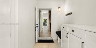 9002 SW 62nd Ter Gallery 7