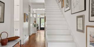 HISTORIC CHARM IN KING WILLIAM HISTORIC CHARM IN KING WILLIAM Gallery 12
