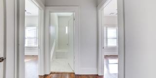 616 South Atlanta Avenue Gallery 25