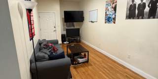 Nicely renovated, pet friendly 3 bed in South Boston. Gallery 20