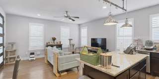 223 Claremont Avenue Gallery 8