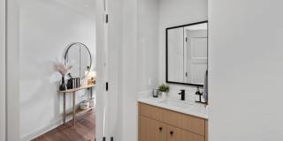 Waterbury House Gallery 40