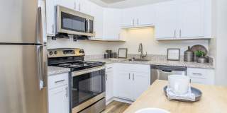Oaks at Hampton Apartments Gallery 18