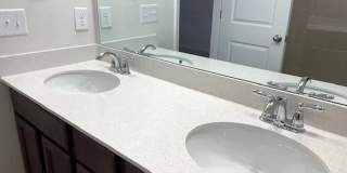 Room for Rent in 3 Bedroom Townhome at 1103 Johns Walk Way Gallery 30