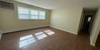 610 Lincoln Gallery 1