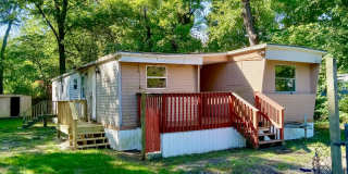 Updated 3 Bedroom House FOR RENT in Laurel Lakes $1550 Gallery 1