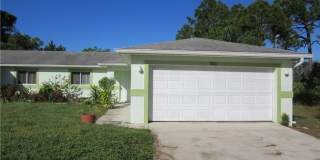 922 Eisenhower Boulevard Gallery 1