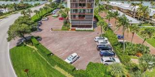 225 Beach Road Gallery 22