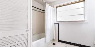 132 Garden Lane Gallery 10