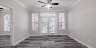 The Village at Bellaire Apartments Gallery 68