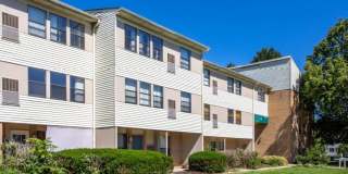 Waterford Square Gallery 30